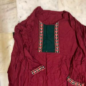 Pretty and Simple Kurti Never Used