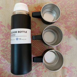 500 ml Vaccum bottle with 3 mini cups