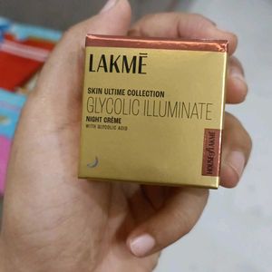 Lakme Glycolic Illuminate Night Creme