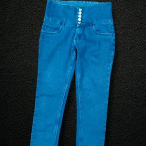 V-64 Size-30 Slim Fit Women Denim Jeans