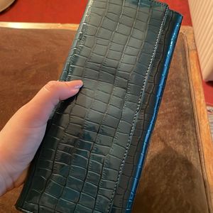 Metro Leather Clutch ( Dark green)