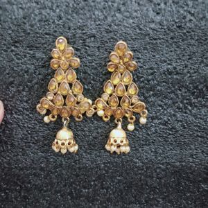 8 Pair Of Earrings