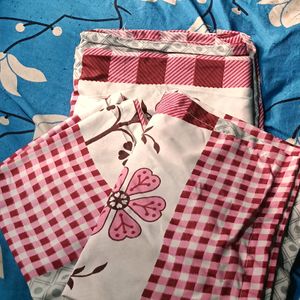 Bedsheet With Pillow Covers