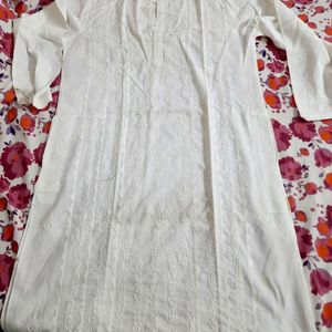 Men White Chikankari Kurta 6