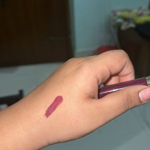 MyGlamm Lipstick