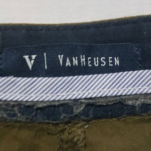 Olive Green Pant From Vanhusen