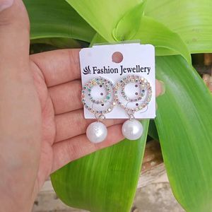 Stone Pearl Earrings