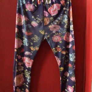 Blue Floral Jeggings