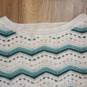 CROCHET CROP TOP