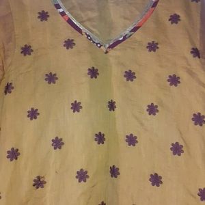 Thread Work Kurti Size Xxl