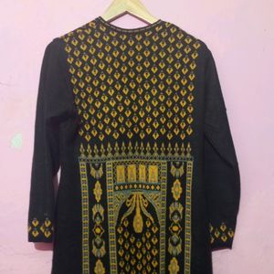 Designer Winter Kurta With Pockets