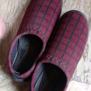 Casual Maroon Color Shoes