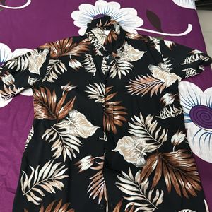 Casual Blsck & Brown Floral Tshirt