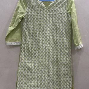 Green Embroidered Kurta