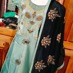 Gown+Dupatta