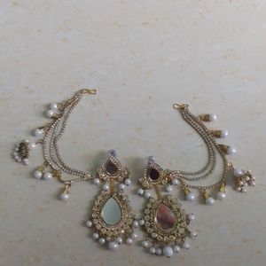 Earings