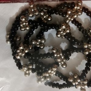 Ankelet Balck And Silver