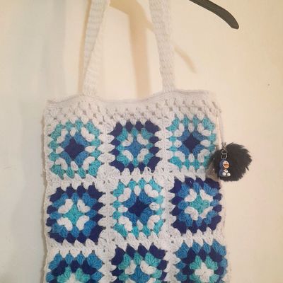 50 Crochet Bag Patterns | Upcycle Art | Crochet purses, Crochet bag  pattern, Crochet handbags