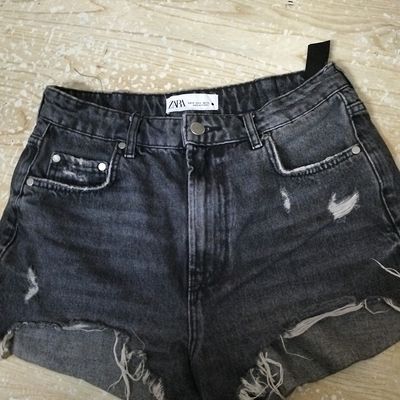 ZARA Denim Mid Rise Shorts Size 12 - $23 (42% Off Retail) New With Tags -  From Brinley