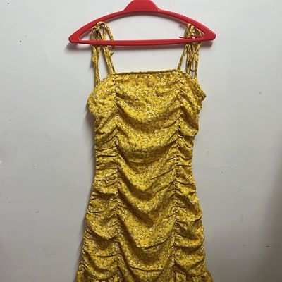 Buy yellow dresses for women party wear in India @ Limeroad