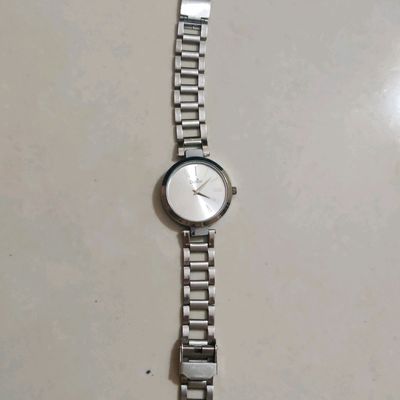 Delton Womens Chain Analog Wrist Watches at Rs 110 in Bengaluru | ID:  22091144055