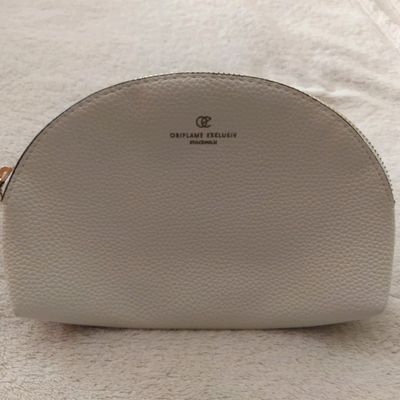 Oriflame Cosmetics - SPONSOR OFFER, RECRUIT PEOPLES & BE ELIGIBLE FOR FIRST  IMPRESSION HANDBAGS WORTH RS 6597/- | Facebook