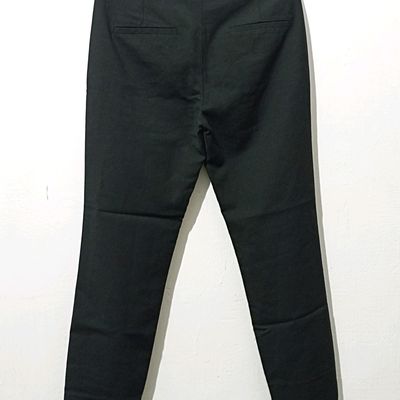 Casual Men Zara Narrow Fit Cotton Trousers at Rs 435/piece(s) in Ahmedabad  | ID: 11148949655