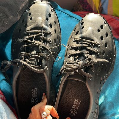 Footwear, Zudio, black colour shoes, men, New, sport shoes