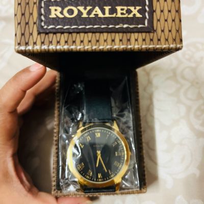 Royalex Mens Watch White Dial Day and Date Silver and Rose Gold Mix Case  and Steel Chain Mens Watch White Dial Day and Date Silver and Rose Gold Mix  Case and Steel