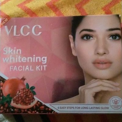 Skincare Kit VLCC Skin Whitening Facial Kit Freeup