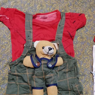 TENDERCARE Baby boy & Baby Girl Denim Dungaree with Teddy Bear & Tshirt |  Dress for Baby | Clothes for Baby boy & Baby Girl (0-6 Months) (RED, 0-3  Months) : Amazon.in: Clothing & Accessories