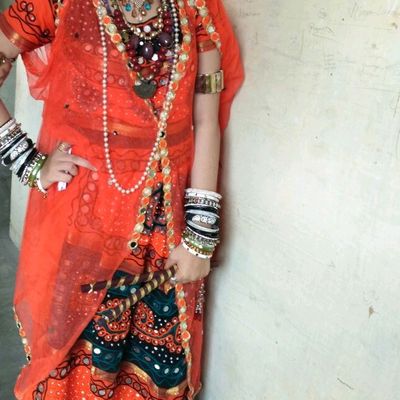 Indian Rajasthani bride wearing traditional wedding dress lehenga choli  India MR#121, Stock Photo, Picture And Rights Managed Image. Pic.  DPA-VDA-11347 | agefotostock