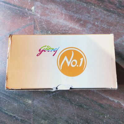 Godrej No.1 Sandal and Turmeric Soap, 100gm (Buy 3 Get 2 Free)