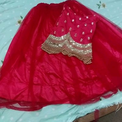 Comet Enterprise LEHENGA CHOLI लड़कियों के लिए 2-5 साल | फुल लैमिनार स्टिच  ब्लाउज | सेमी-स्टिच्ड लहंगा चोली | तफ़ता साटन सिल्क |, नीला : Amazon.in:  कपड़े और ...