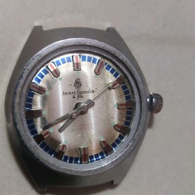 Found this old watch in my grandfather's cupboard | WatchCrunch