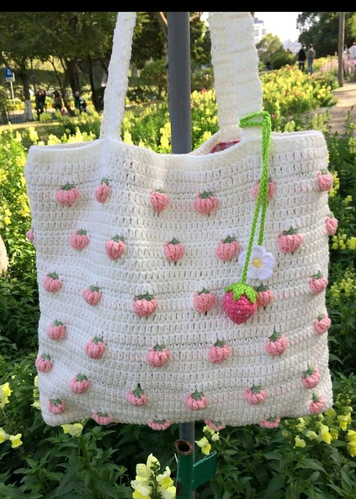 Crochet Strawberry 🍓 Tote Bag 🌷