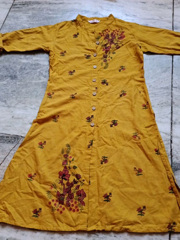 Women Ethnic Kurta