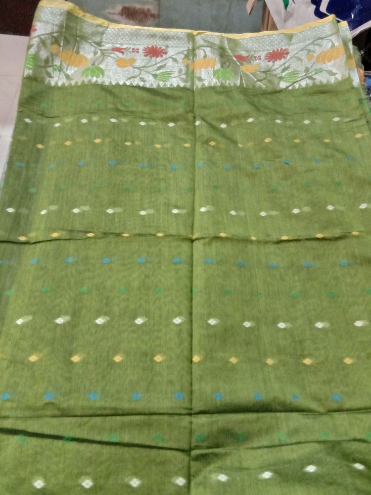 Silver Zaari Handloom Saree