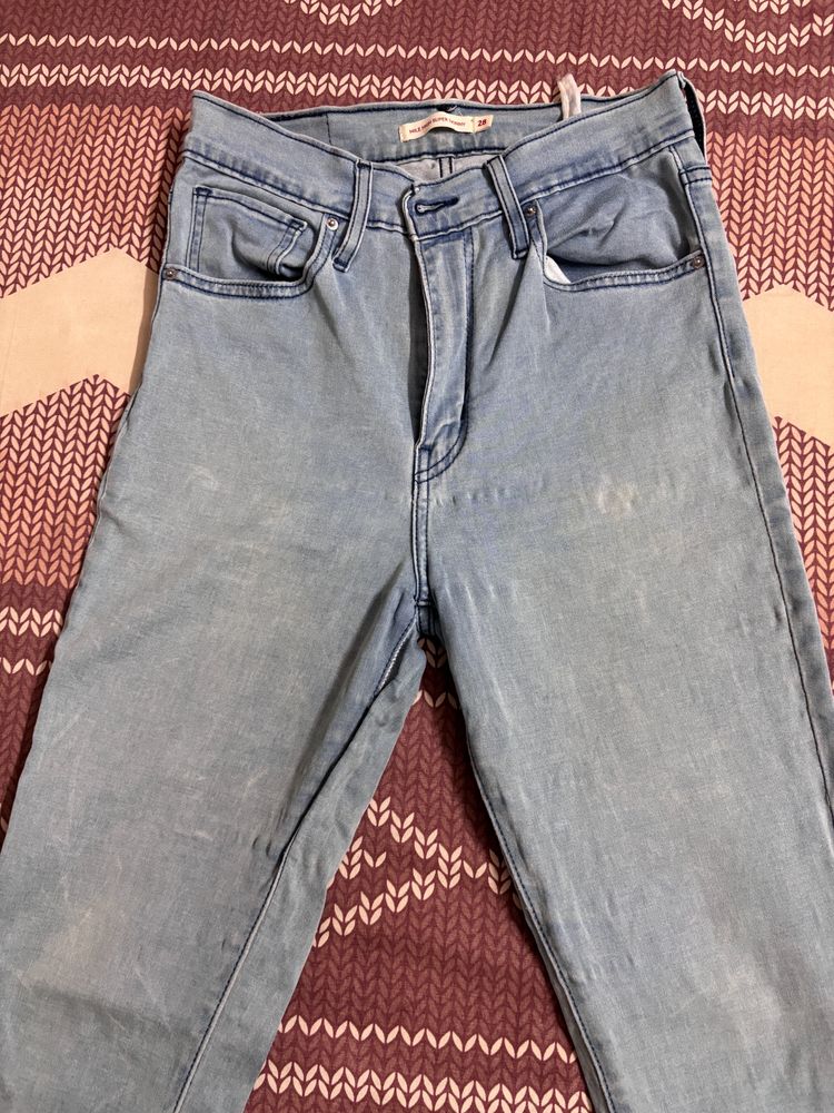 Levis High Waist Super Skinny Light Blue Jeans