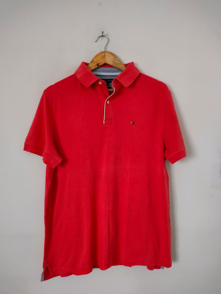 Authentic Tommy Hilfiger Red T-shirt