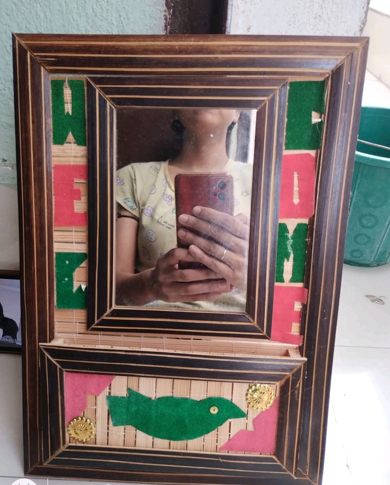 HANDMADE WALL DECOR MIRROR