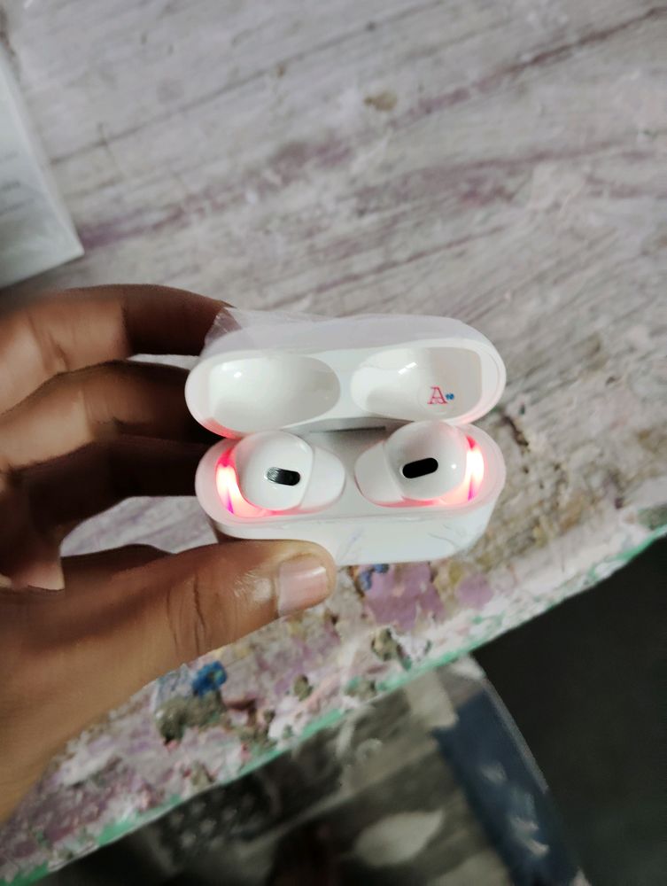 New Airpods Pro