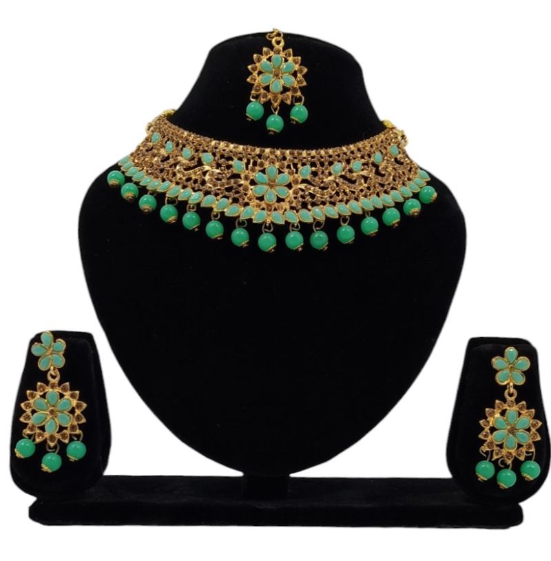 Gold-Plated Kundan Mint Green Choker Necklace Set