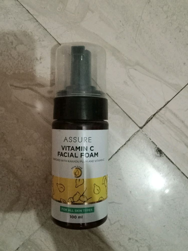 VITAMIN C FACIAL FOAM