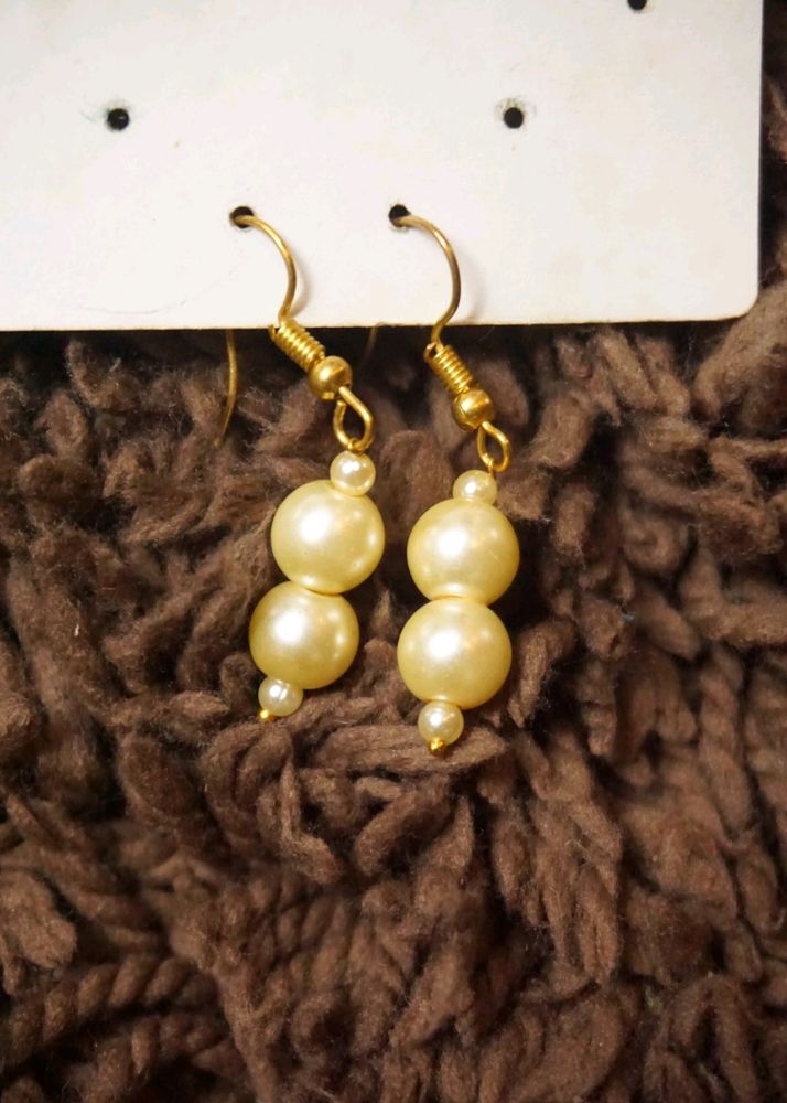 White Pearl Earring