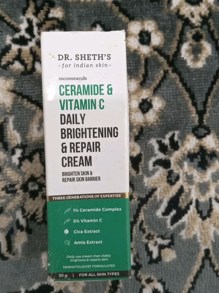 Ceramide And Vitamin C Daily