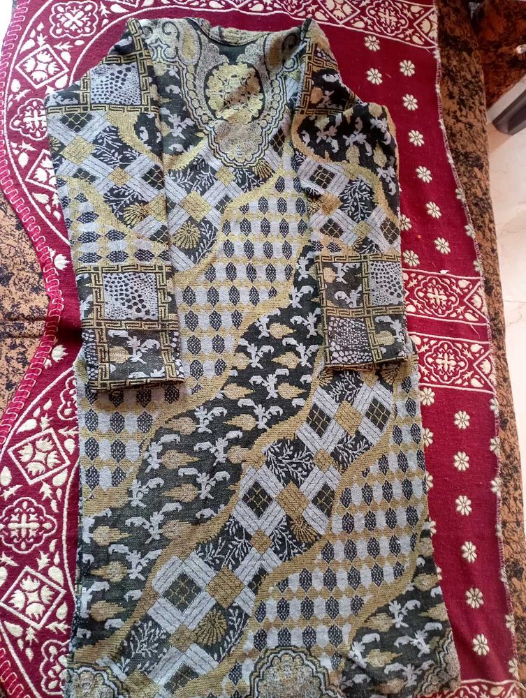 Wollen Kurti For Sale