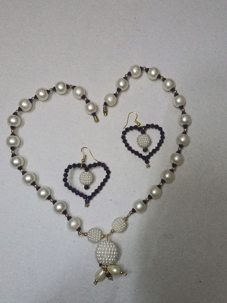 White Pearl And Purple Crystal Bead Nacklace Set