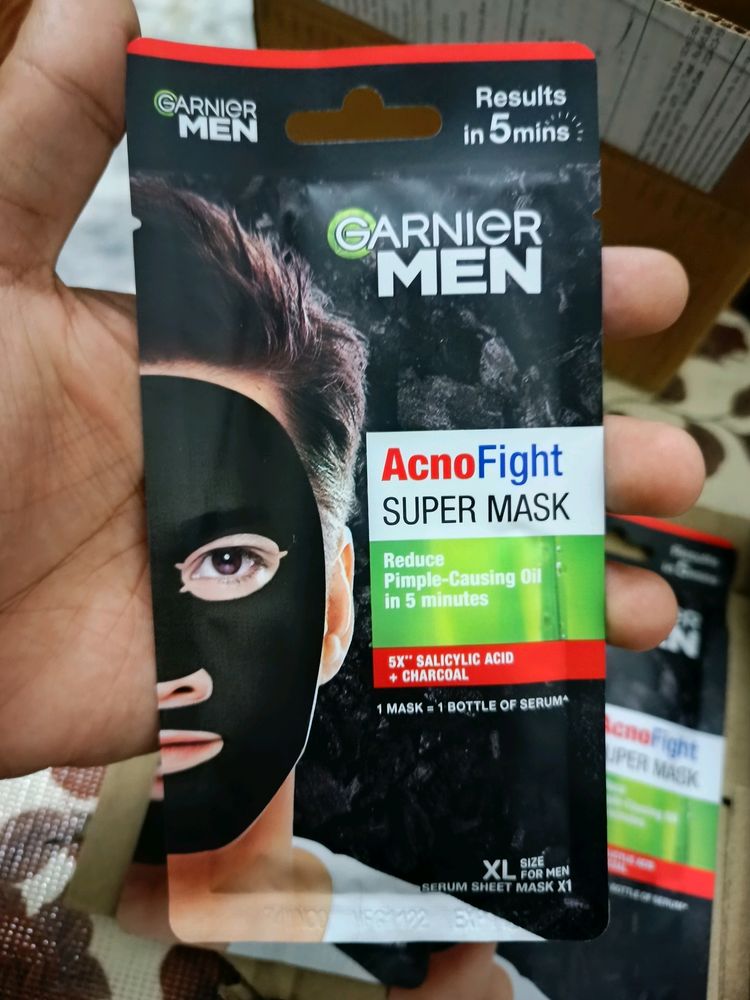 GARNIER MAN Acno Fight Super Mask💯