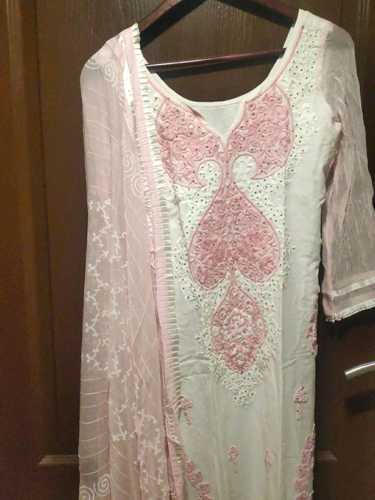 kurta with dupatta